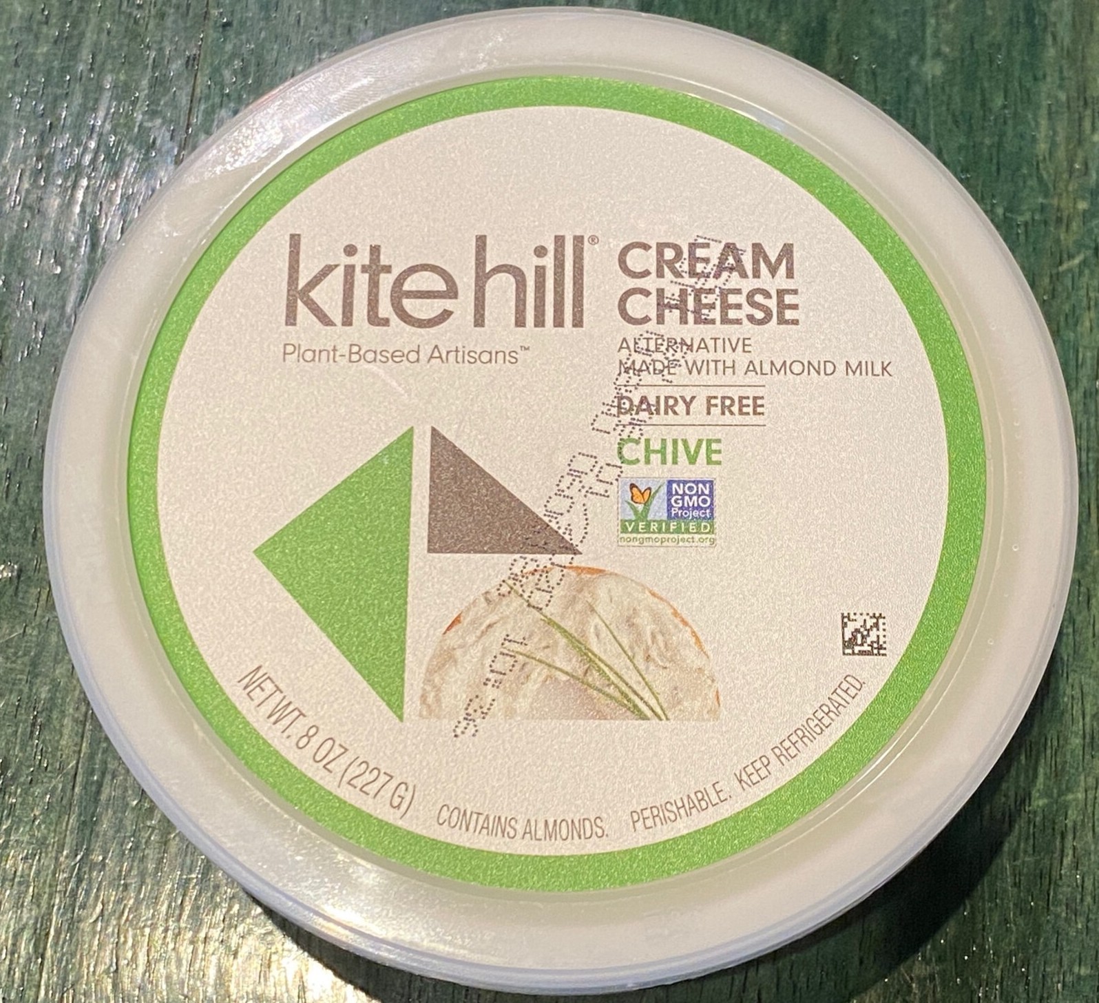 Kite Hill Almond Milk Chive Cream Cheese Review - Selective Elective